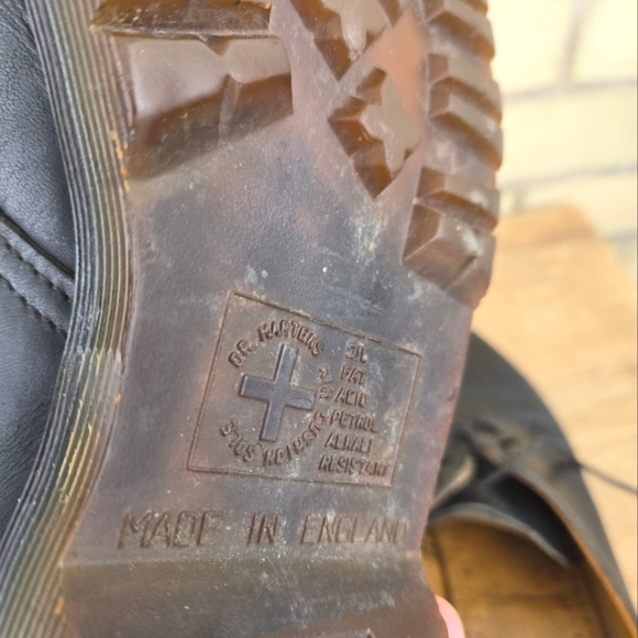 Vintage Dr. Martens - Picture 11 of 13